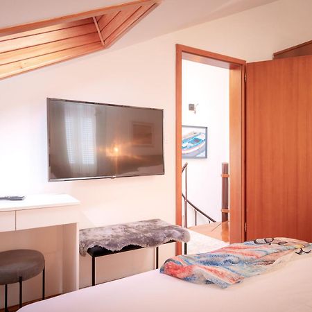 Kalina Deluxe Apartments Jelsa  Dış mekan fotoğraf