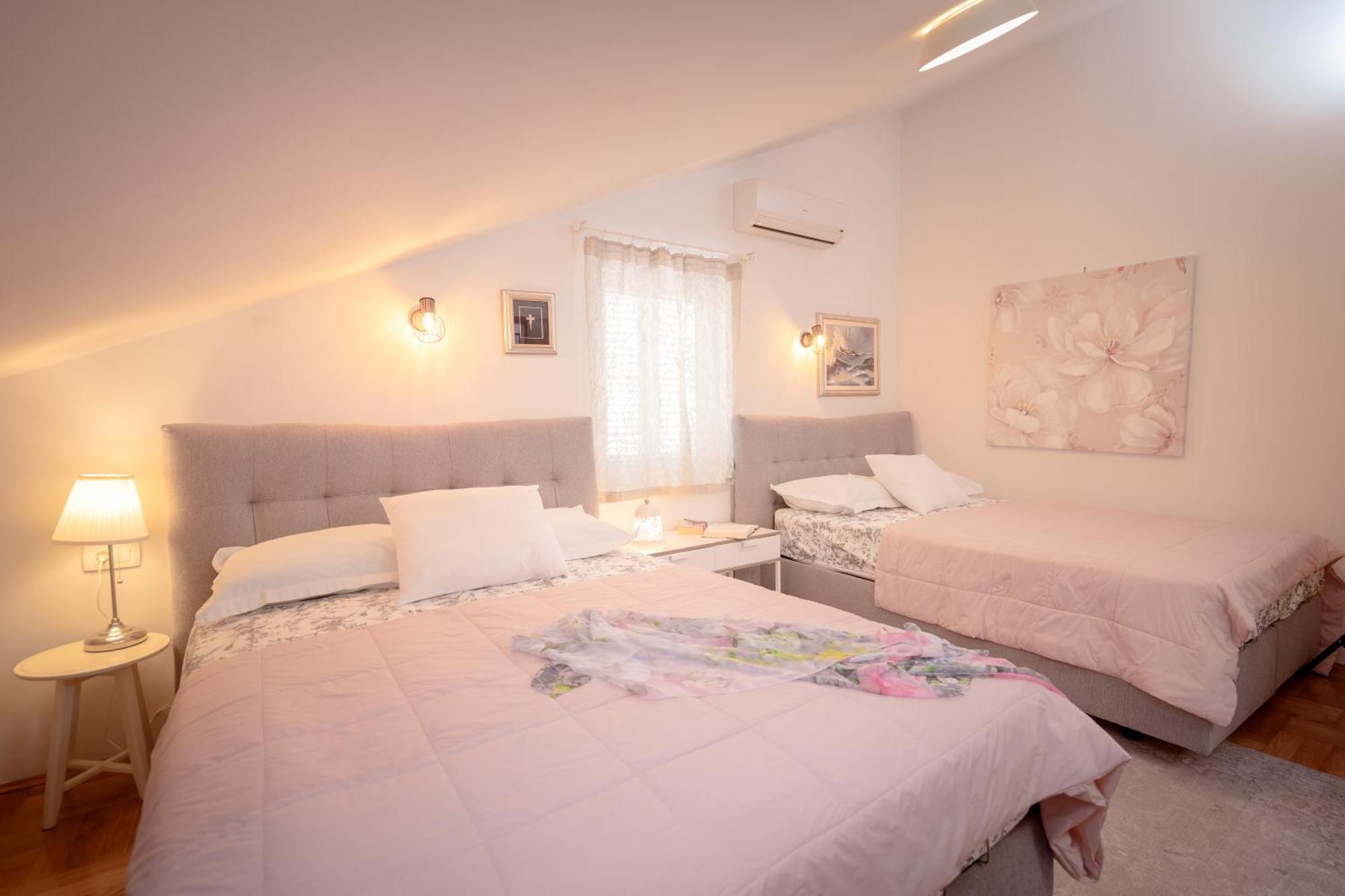 Kalina Deluxe Apartments Jelsa  Dış mekan fotoğraf