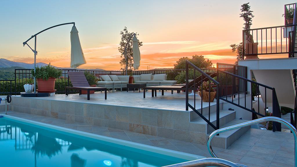 Kalina Deluxe Apartments Jelsa  Dış mekan fotoğraf